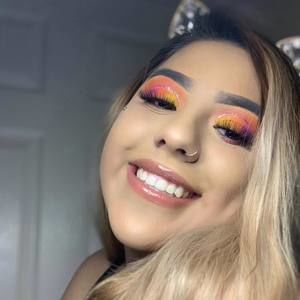 Meet your Posher, Heidi